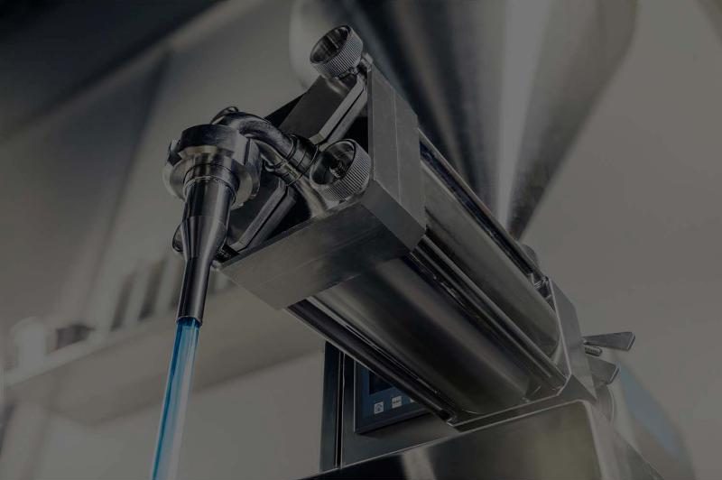 Dosing pistons of a filling line